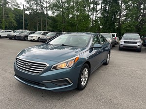 2017 Hyundai Sonata SE for sale by dealer