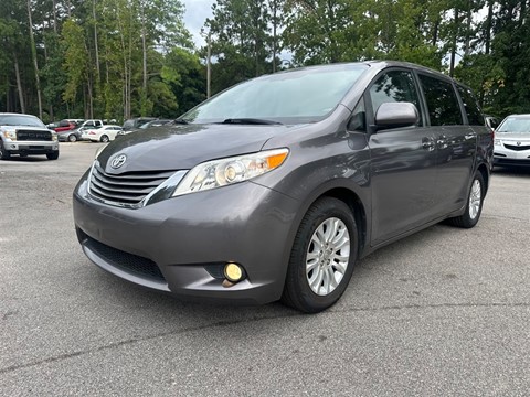 2011 Toyota Sienna Limited 7-Pass V6