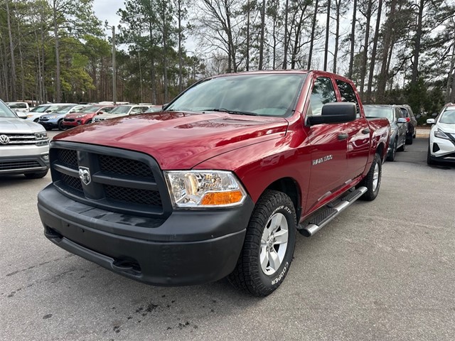 RAM 1500 ST Crew Cab 4WD in Raleigh