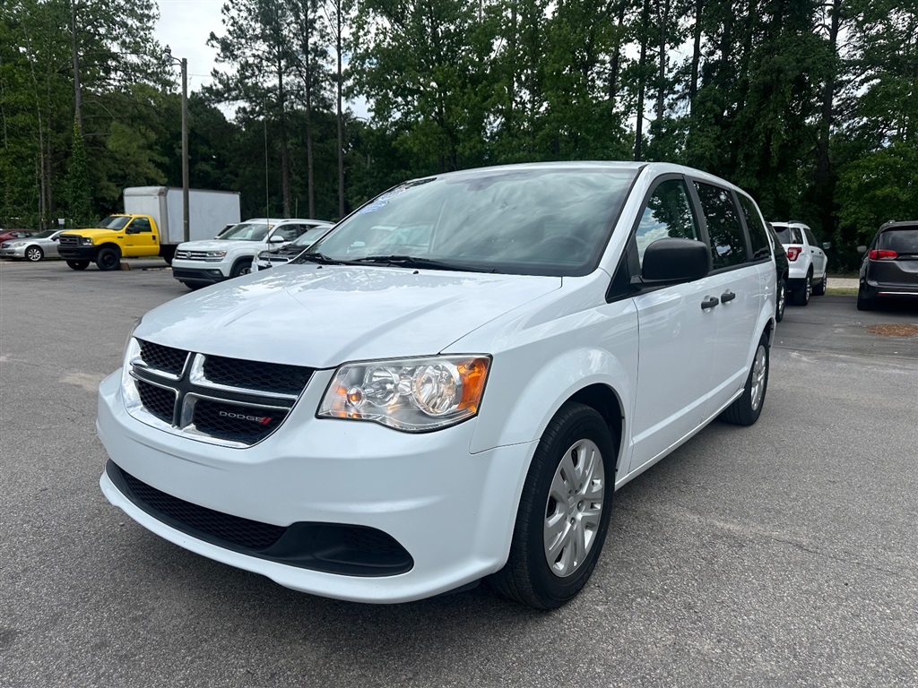 2019 Dodge Grand Caravan SE's photo