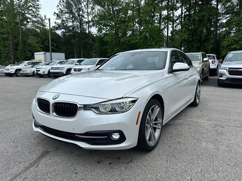 2017 BMW 3-Series 330i SULEV Sedan