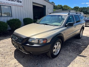 2004 Volvo XC70 Cross Country for sale by dealer