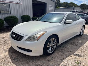 Picture of a 2009 Infiniti G37