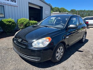 2009 Hyundai Accent GS 3-Door for sale by dealer