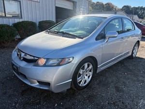 Picture of a 2010 Honda Civic LX Sedan 5-Speed AT