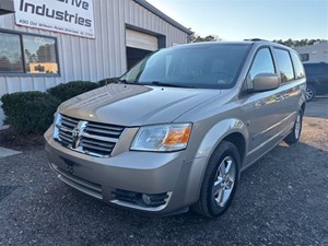 Picture of a 2008 Dodge Grand Caravan SXT