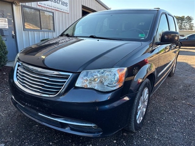 Chrysler Town & Country Touring in Wendell