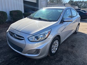 Picture of a 2015 Hyundai Accent GLS 