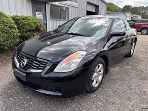 Picture of a 2008 Nissan Altima 2.5 S Coupe