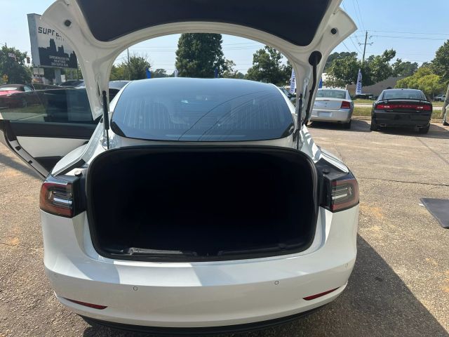 2018 Tesla Model 3 Performance photo 11