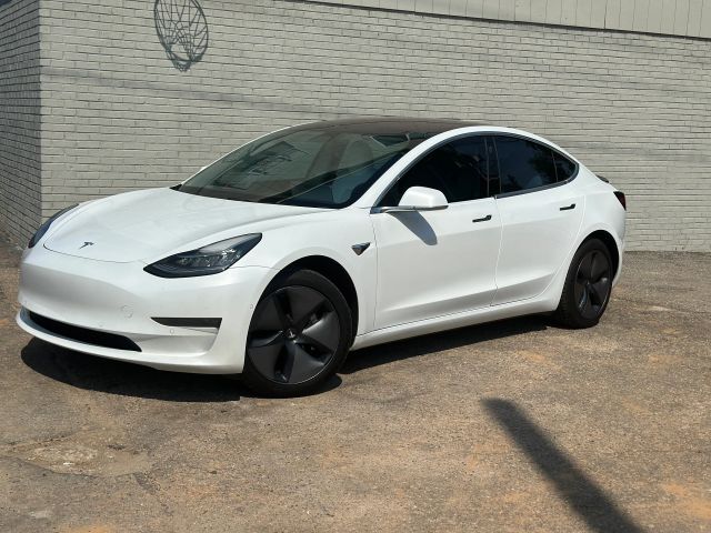 2018 Tesla Model 3 Performance photo 3