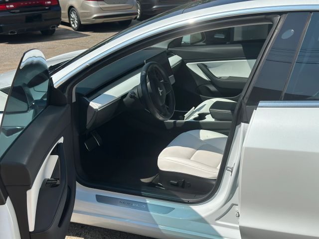 2018 Tesla Model 3 Performance photo 6