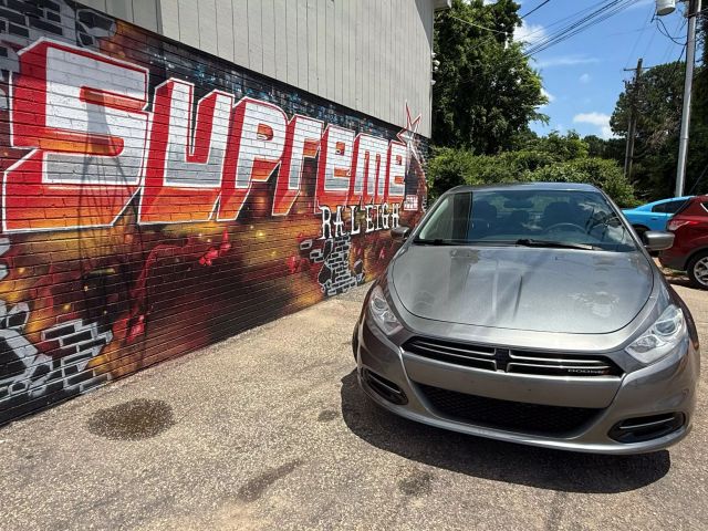 2013 Dodge Dart SE Aero photo 3