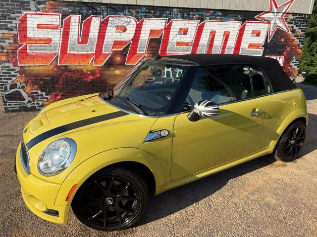 2010 Mini Cooper S Convertible photo 10
