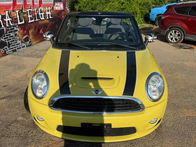 2010 Mini Cooper S Convertible photo 4