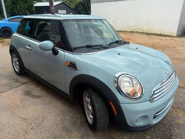 2012 Mini Cooper Hardtop photo 11