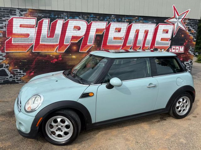 2012 Mini Cooper Hardtop photo 3