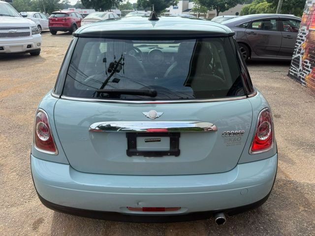 2012 Mini Cooper Hardtop photo 6