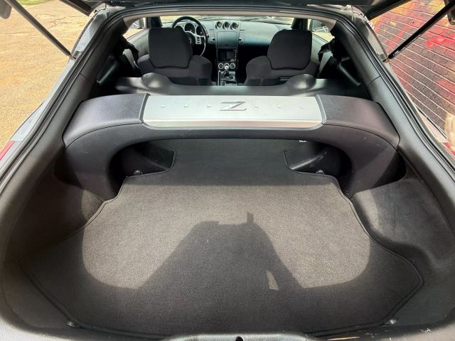 2004 Nissan 350Z Track photo 10