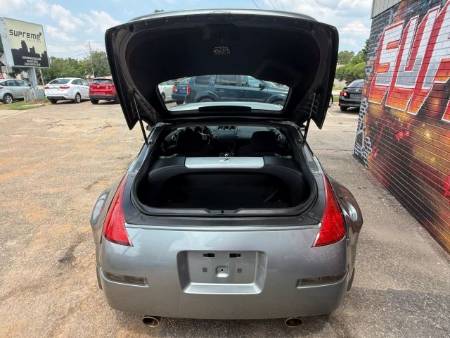 2004 Nissan 350Z Track photo 9