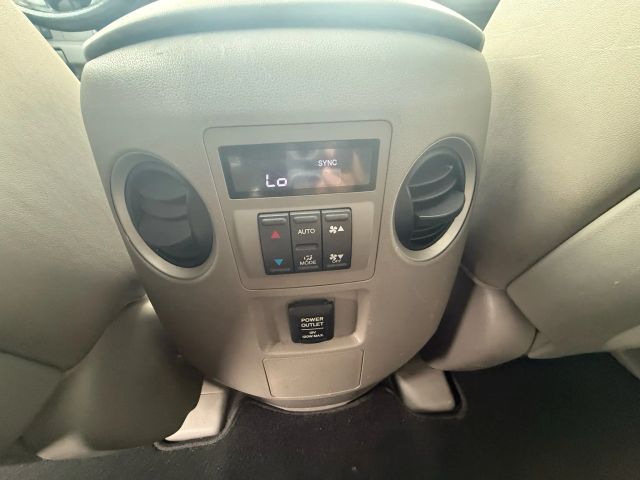 2011 Honda Pilot EX-L Sport photo 18