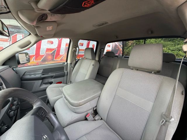 2008 Dodge Ram SLT photo 20