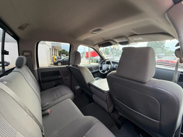 2008 Dodge Ram SLT photo 23