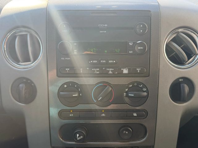 2006 Ford F-150 photo 17