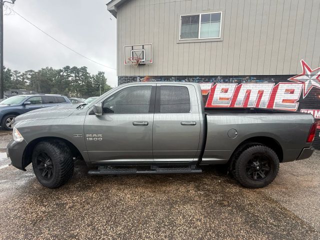 2011 Ram 1500 Sport photo 10