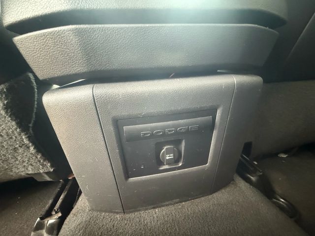 2011 Ram 1500 Sport photo 23