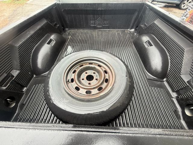 2011 Ram 1500 Sport photo 9