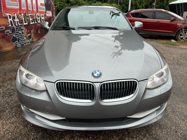 2011 Bmw 328i 3-series photo 3