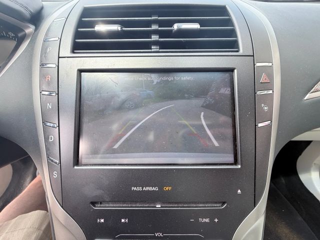 2015 Lincoln MKZ Black Label photo 9