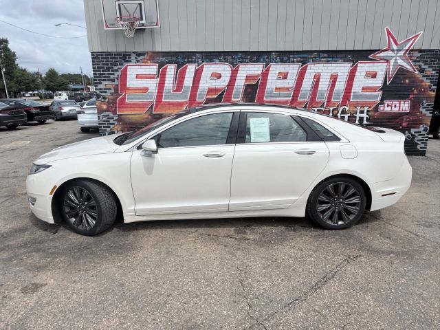 2015 Lincoln MKZ Black Label photo 2