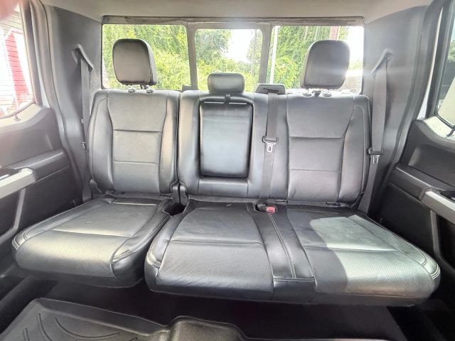 2016 Ford F-150 photo 29