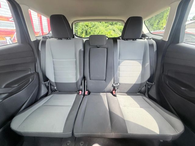 2014 Ford Escape SE Sport photo 22