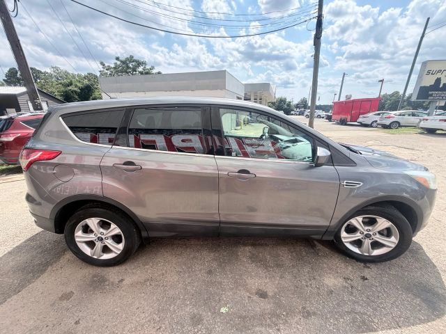 2014 Ford Escape SE Sport photo 5