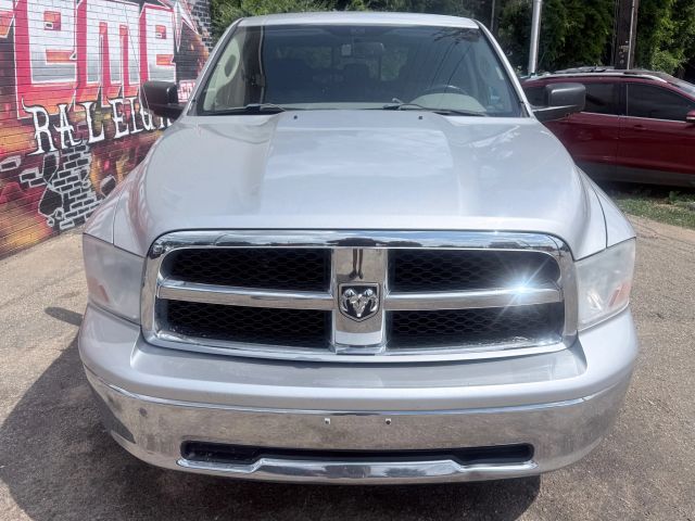 2009 Dodge Ram SLT photo 3
