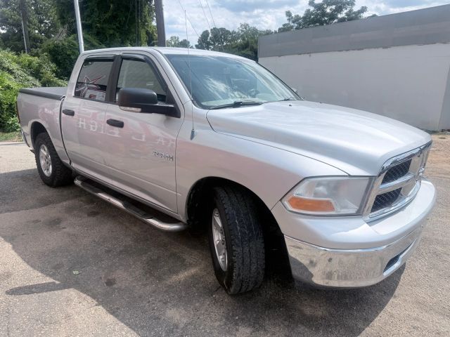 2009 Dodge Ram SLT photo 4