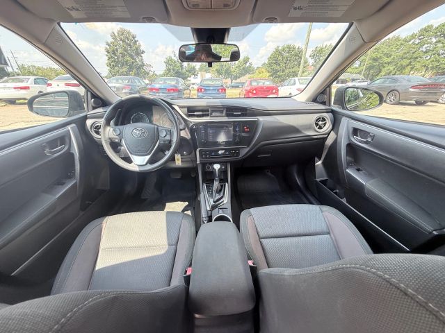 2018 Toyota Corolla XLE XSE photo 21