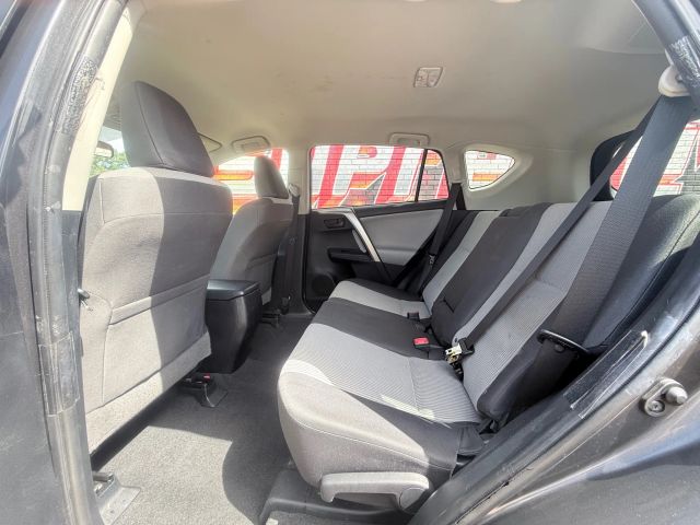 2015 Toyota RAV4 LE Sport photo 21