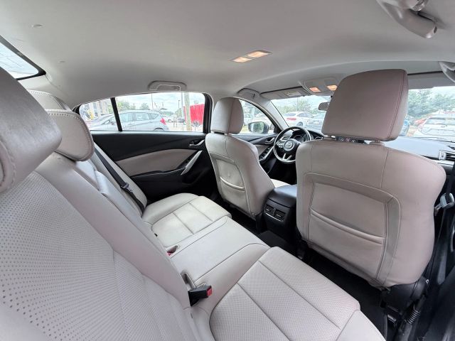 2017 Mazda Mazda6 Touring photo 24