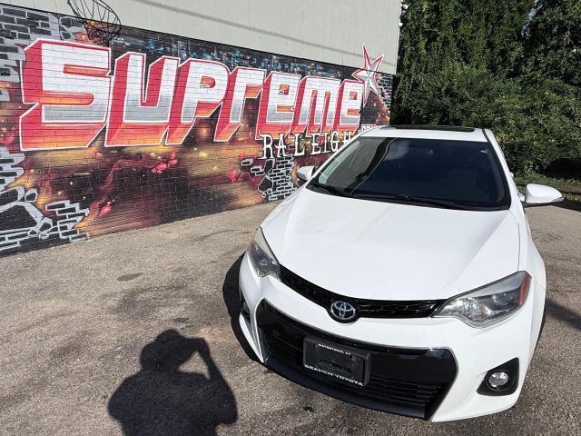 2014 Toyota Corolla L photo 2