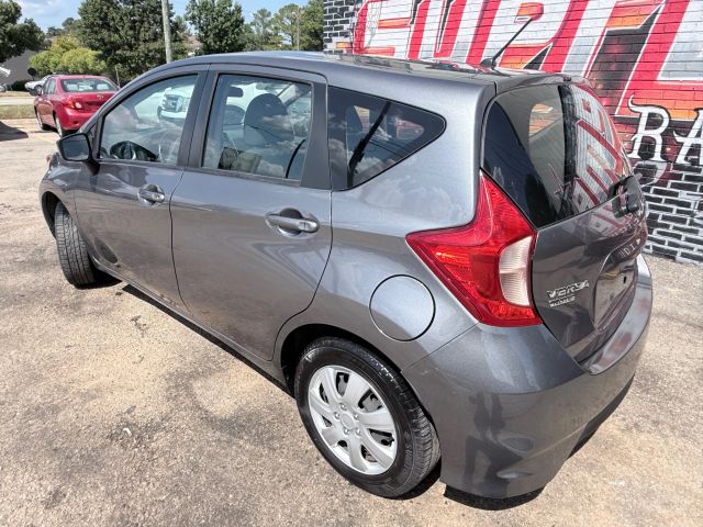 2019 Nissan Versa Note SV photo 10