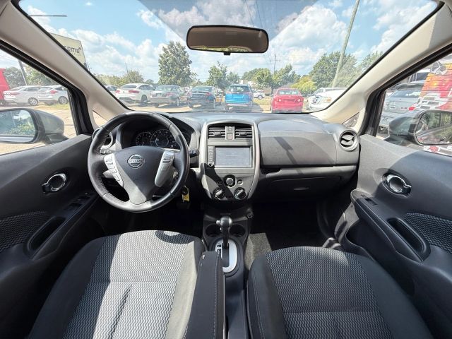 2019 Nissan Versa Note SV photo 22