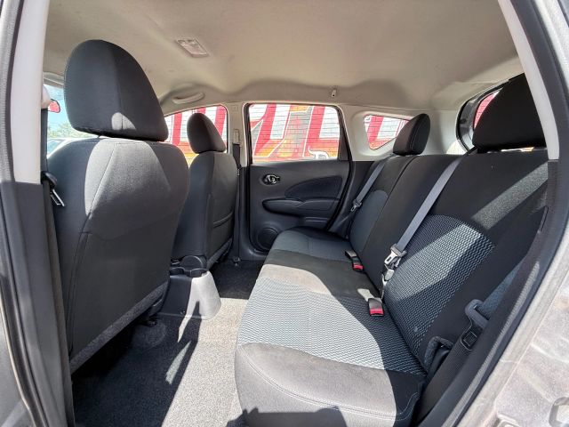 2019 Nissan Versa Note SV photo 24