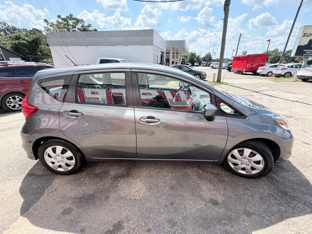 2019 Nissan Versa Note SV photo 5