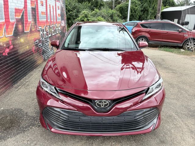 2018 Toyota Camry L photo 3