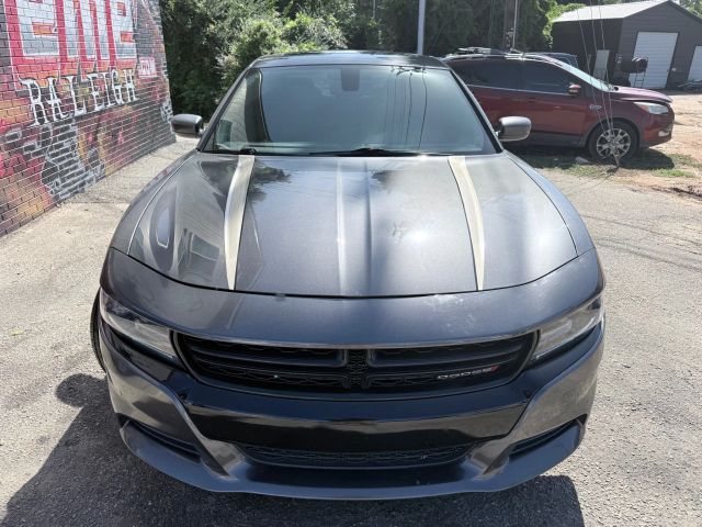 2017 Dodge Charger SE photo 3