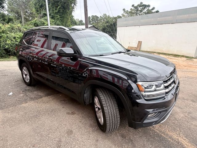 2018 Volkswagen Atlas SE Technology photo 2